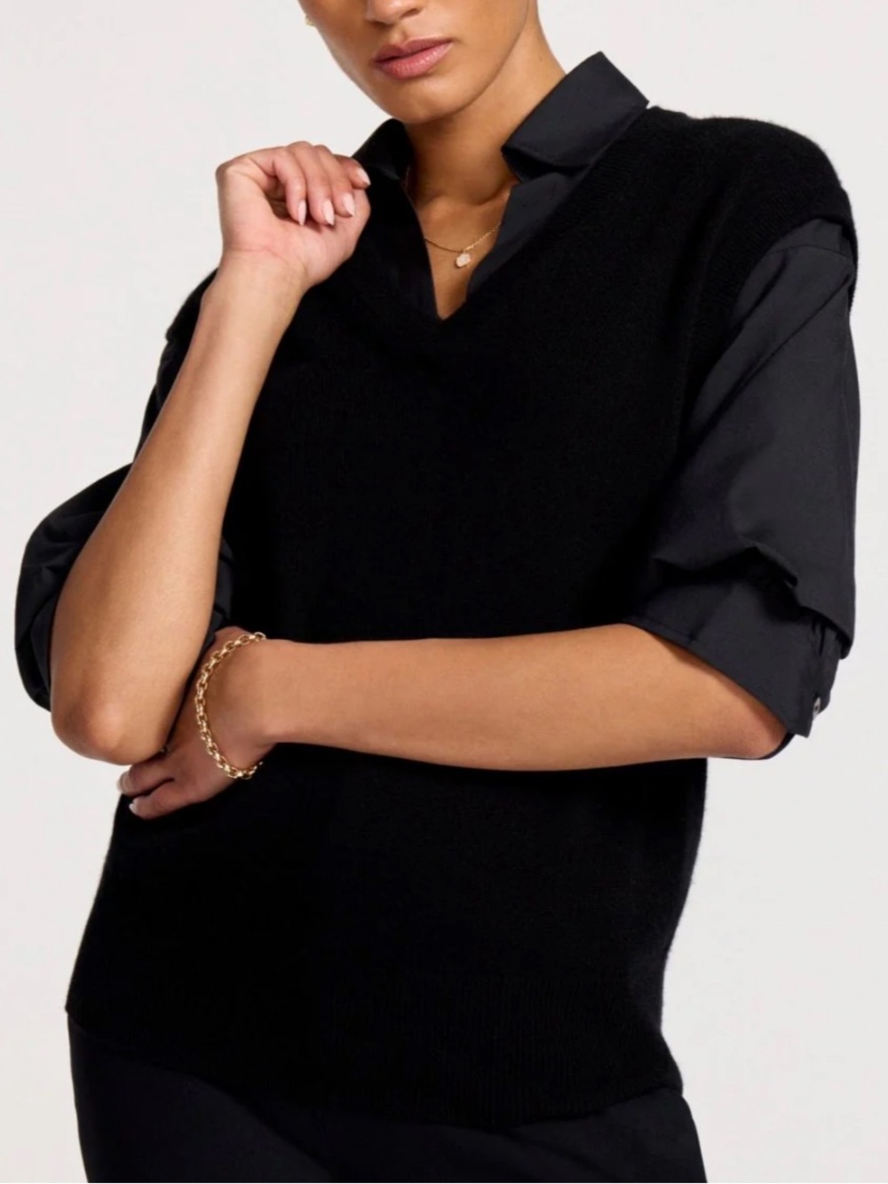 Brochu Walker NWT The Kate Shirt Looker V-Neck Short Sleeve Size Large